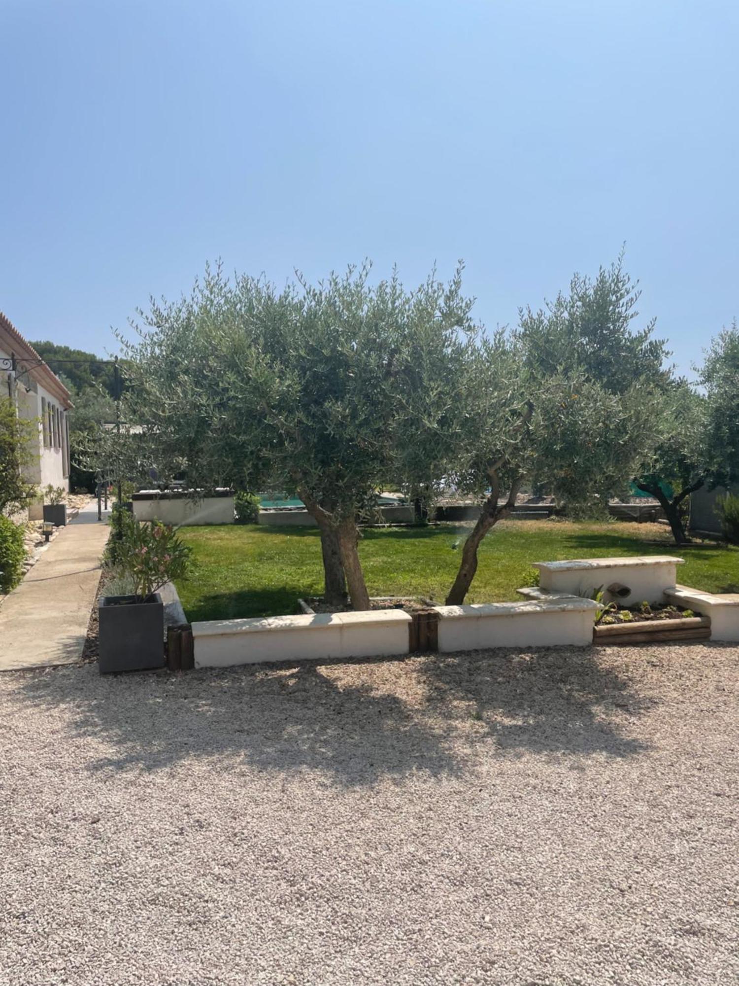 Villa Le Luberon Mérindol Exterior foto